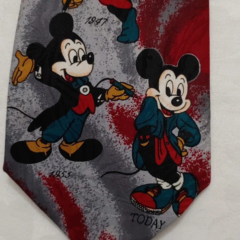 Mickey Mouse Evolution Tie
